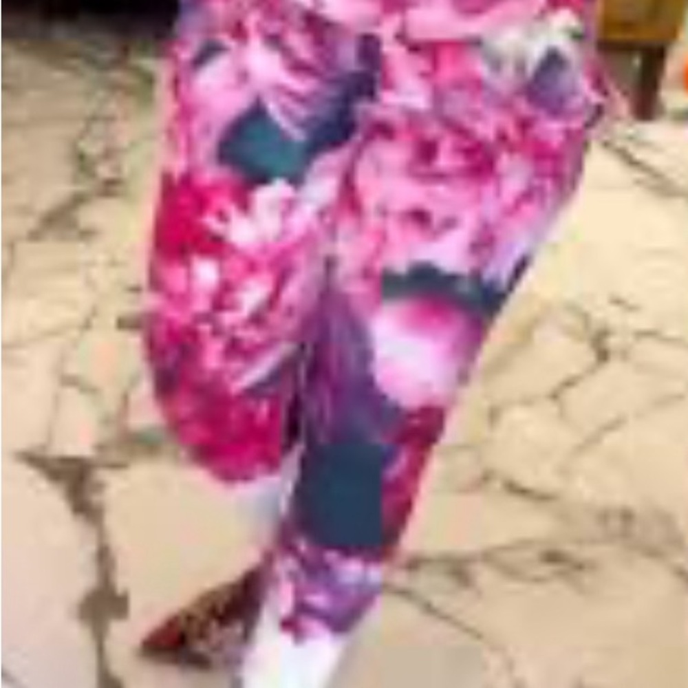 ISO  Sassy Jones pants.  Ready to wear.    Size medium or small.